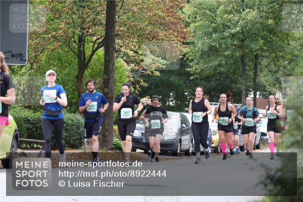 21.09.2025 - PSD Bank Halbmarathon Luisa Fischer http://msf.ph/oto/8922444 21.09.2025 12:09:28 Laufen 36, 3742, 3432, 1005, 3430, 1012, 3240, 1011 meine-sportfotos.de