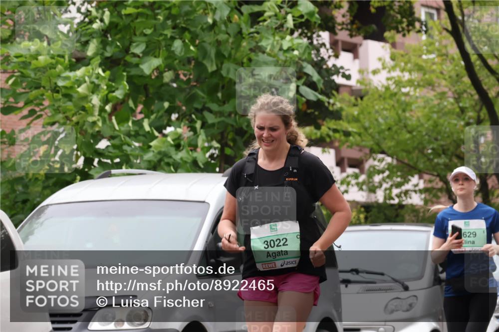 21.09.2025 - PSD Bank Halbmarathon Luisa Fischer http://msf.ph/oto/8922465 21.09.2025 12:09:32 Laufen 3022, 629 meine-sportfotos.de