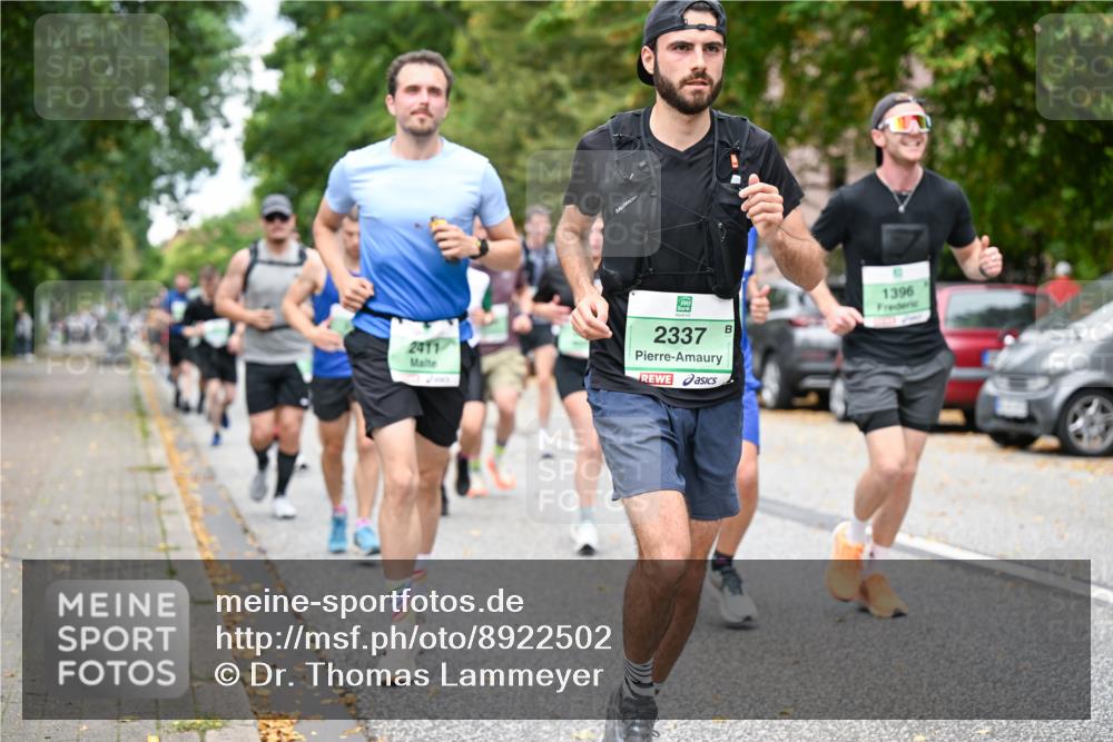 21.09.2025 - PSD Bank Halbmarathon Dr. Thomas Lammeyer http://msf.ph/oto/8922502 21.09.2025 10:41:57 Laufen 2337, 2411, 1396 meine-sportfotos.de