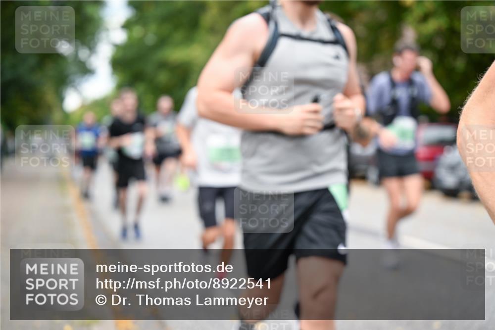 21.09.2025 - PSD Bank Halbmarathon Dr. Thomas Lammeyer http://msf.ph/oto/8922541 21.09.2025 10:42:00 Laufen  meine-sportfotos.de