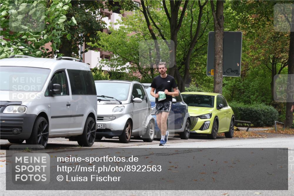 21.09.2025 - PSD Bank Halbmarathon Luisa Fischer http://msf.ph/oto/8922563 21.09.2025 12:09:47 Laufen 3418 meine-sportfotos.de