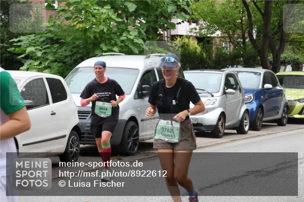 21.09.2025 - PSD Bank Halbmarathon Luisa Fischer http://msf.ph/oto/8922612 21.09.2025 12:10:19 Laufen 1964, 3654, 3762, 18 meine-sportfotos.de