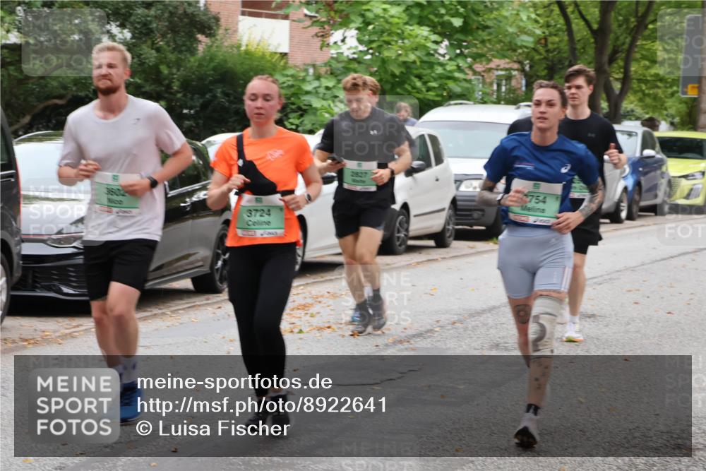 21.09.2025 - PSD Bank Halbmarathon Luisa Fischer http://msf.ph/oto/8922641 21.09.2025 12:10:43 Laufen 3602, 3724, 2827, 4754 meine-sportfotos.de