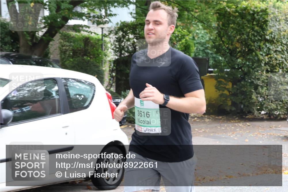 21.09.2025 - PSD Bank Halbmarathon Luisa Fischer http://msf.ph/oto/8922661 21.09.2025 12:10:50 Laufen 3616 meine-sportfotos.de
