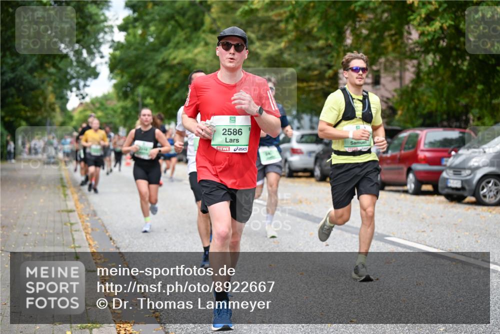 21.09.2025 - PSD Bank Halbmarathon Dr. Thomas Lammeyer http://msf.ph/oto/8922667 21.09.2025 10:42:07 Laufen 2586 meine-sportfotos.de