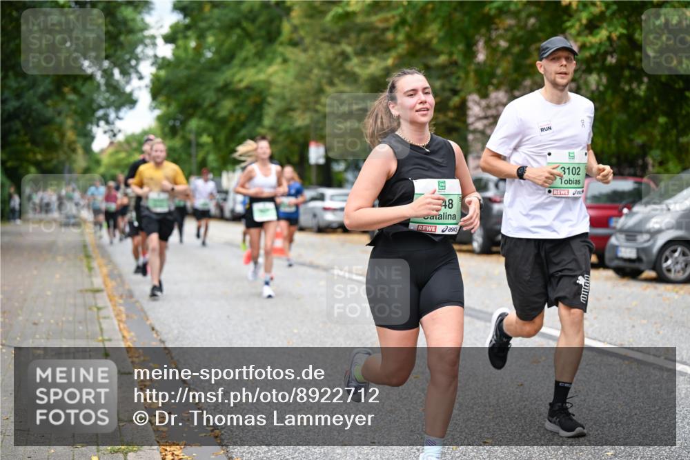 21.09.2025 - PSD Bank Halbmarathon Dr. Thomas Lammeyer http://msf.ph/oto/8922712 21.09.2025 10:42:09 Laufen 48, 3102 meine-sportfotos.de