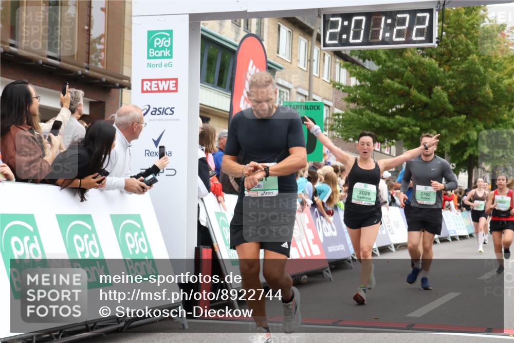 21.09.2025 - PSD Bank Halbmarathon Strokosch-Dieckow http://msf.ph/oto/8922744 21.09.2025 12:00:45 Ziel 1034, 2317, 2388, 2516, 2699, 2762, 3026, 3104, 3677, 3957, 3961 meine-sportfotos.de
