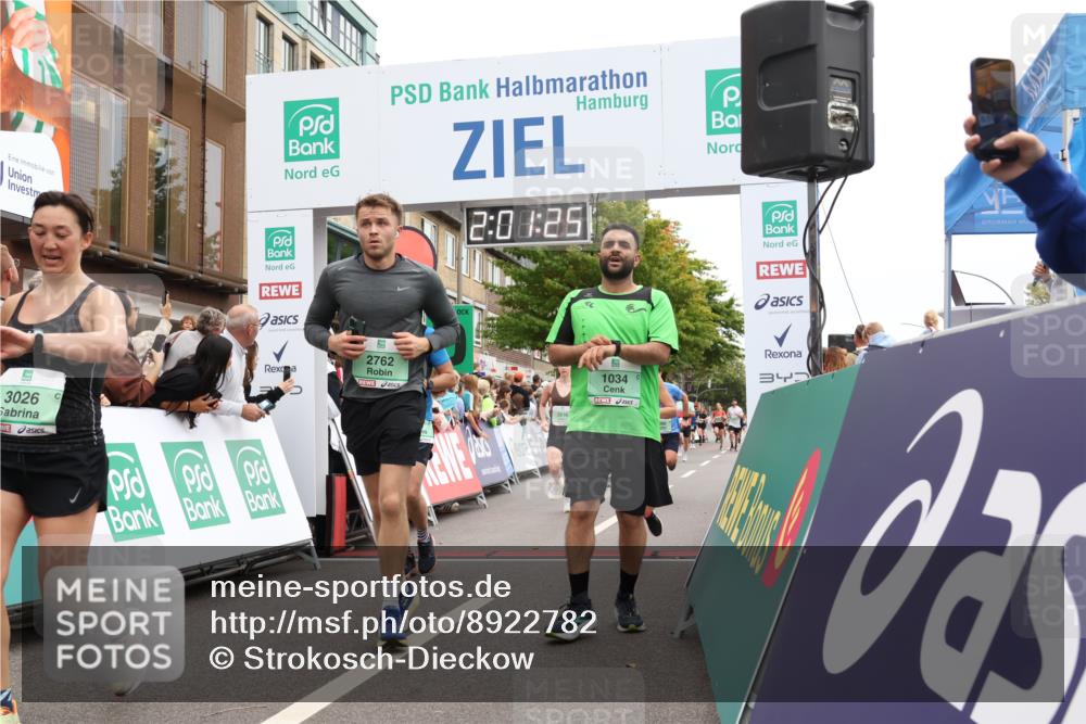 21.09.2025 - PSD Bank Halbmarathon Strokosch-Dieckow http://msf.ph/oto/8922782 21.09.2025 12:00:48 Ziel 1034, 2317, 2388, 2516, 2761, 2762, 3026, 3104, 3957, 3961 meine-sportfotos.de