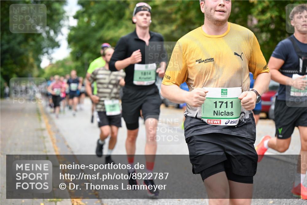 21.09.2025 - PSD Bank Halbmarathon Dr. Thomas Lammeyer http://msf.ph/oto/8922787 21.09.2025 10:42:13 Laufen 1814, 1711 meine-sportfotos.de