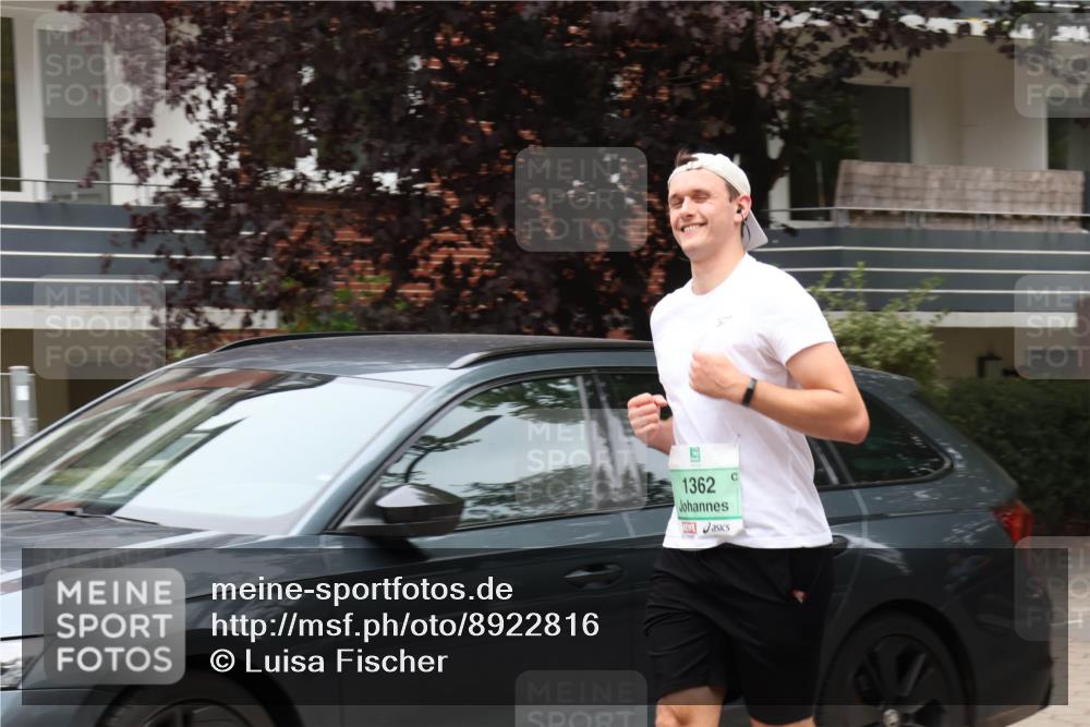 21.09.2025 - PSD Bank Halbmarathon Luisa Fischer http://msf.ph/oto/8922816 21.09.2025 12:13:35 Laufen 1362 meine-sportfotos.de