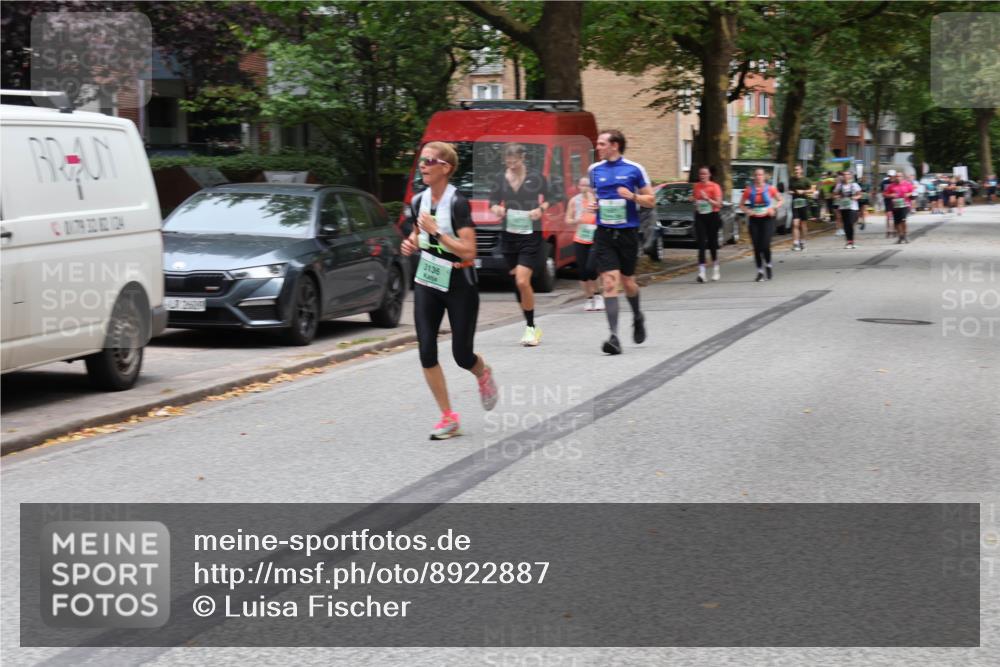 21.09.2025 - PSD Bank Halbmarathon Luisa Fischer http://msf.ph/oto/8922887 21.09.2025 12:14:16 Laufen 0179, 302, 82, 104, 3136 meine-sportfotos.de