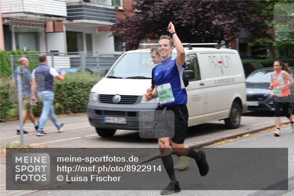 21.09.2025 - PSD Bank Halbmarathon Luisa Fischer http://msf.ph/oto/8922914 21.09.2025 12:14:21 Laufen 1631 meine-sportfotos.de