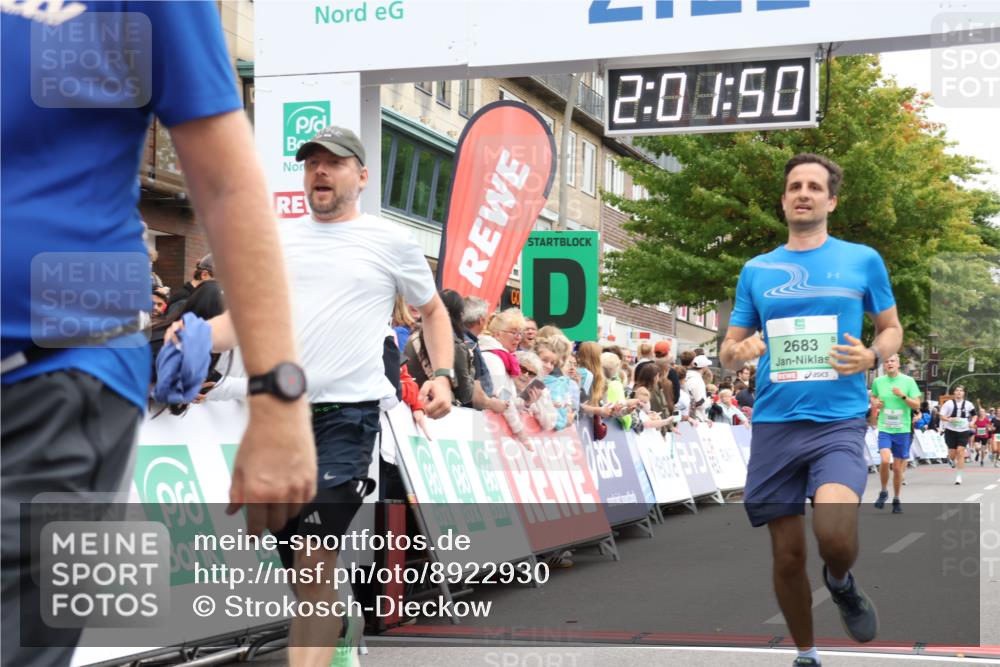 21.09.2025 - PSD Bank Halbmarathon Strokosch-Dieckow http://msf.ph/oto/8922930 21.09.2025 12:01:14 Ziel 1203, 1477, 1764, 2661, 2683, 2853, 3956, 4009 meine-sportfotos.de
