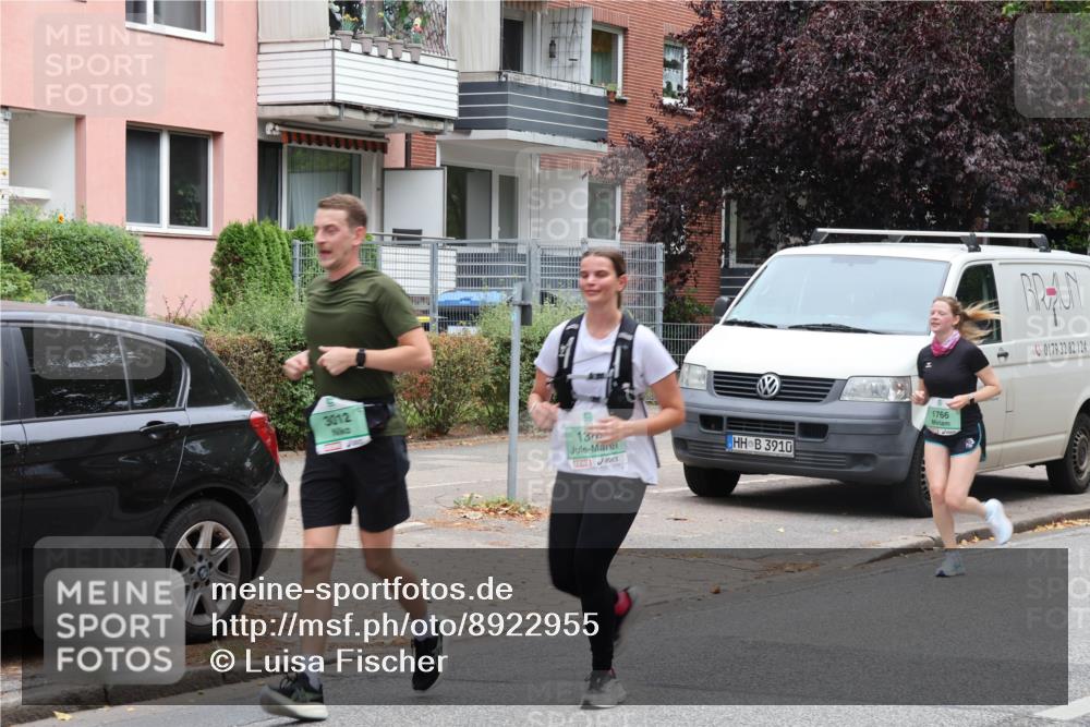 21.09.2025 - PSD Bank Halbmarathon Luisa Fischer http://msf.ph/oto/8922955 21.09.2025 12:14:36 Laufen 3012, 13, 3910, 1766, 0179, 32, 82, 124 meine-sportfotos.de