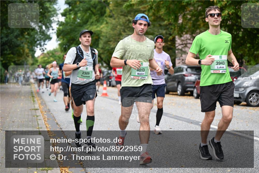 21.09.2025 - PSD Bank Halbmarathon Dr. Thomas Lammeyer http://msf.ph/oto/8922959 21.09.2025 10:42:24 Laufen 2309, 4013, 3943 meine-sportfotos.de