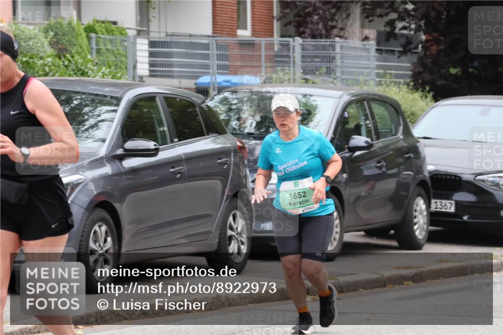 21.09.2025 - PSD Bank Halbmarathon Luisa Fischer http://msf.ph/oto/8922973 21.09.2025 12:15:03 Laufen 1652, 1367 meine-sportfotos.de
