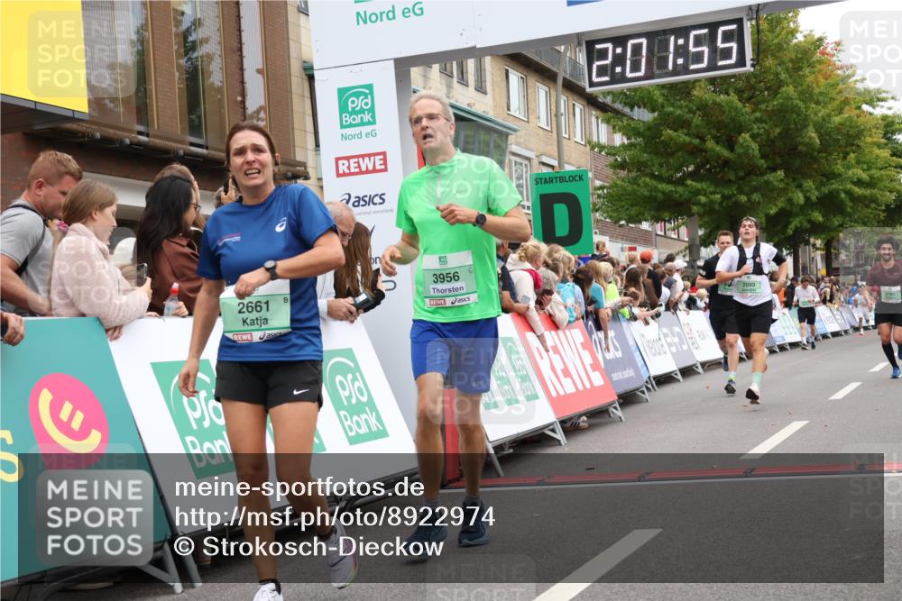 21.09.2025 - PSD Bank Halbmarathon Strokosch-Dieckow http://msf.ph/oto/8922974 21.09.2025 12:01:19 Ziel 1764, 2093, 2498, 2661, 2683, 3182, 3956 meine-sportfotos.de