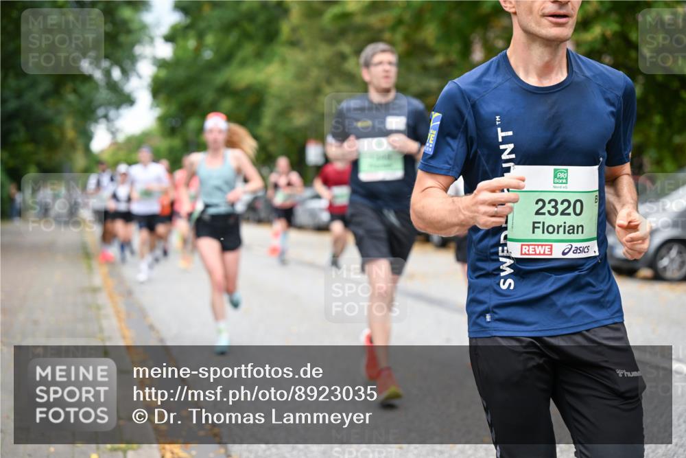 21.09.2025 - PSD Bank Halbmarathon Dr. Thomas Lammeyer http://msf.ph/oto/8923035 21.09.2025 10:42:28 Laufen 73, 2320 meine-sportfotos.de
