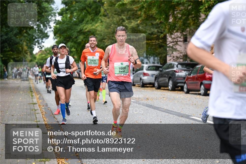 21.09.2025 - PSD Bank Halbmarathon Dr. Thomas Lammeyer http://msf.ph/oto/8923122 21.09.2025 10:42:32 Laufen 2420, 1600, 711 meine-sportfotos.de