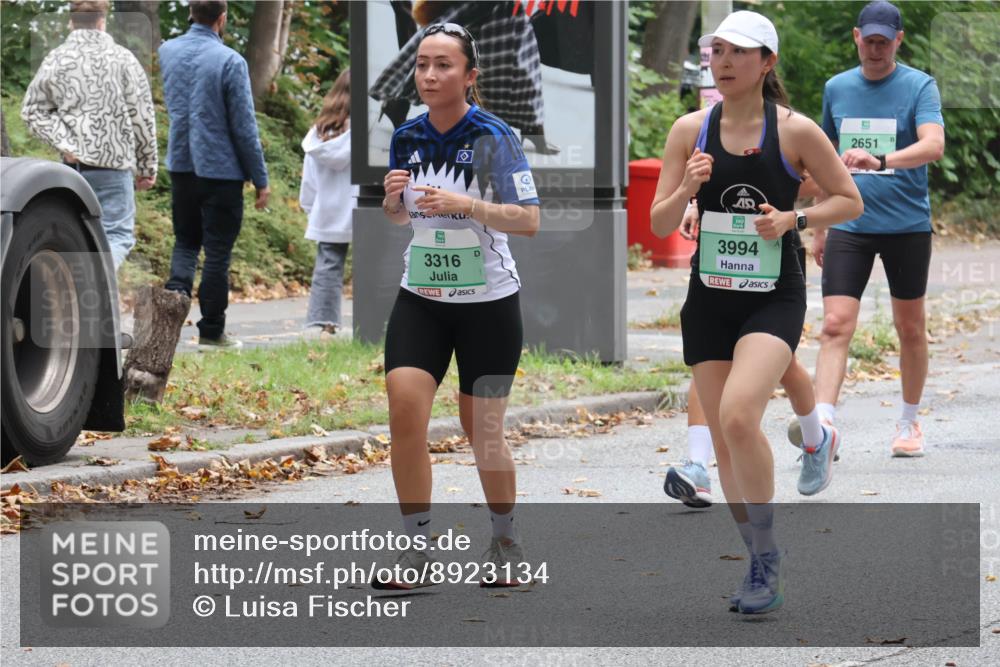 21.09.2025 - PSD Bank Halbmarathon Luisa Fischer http://msf.ph/oto/8923134 21.09.2025 12:22:23 Laufen 3316, 3994, 2651 meine-sportfotos.de