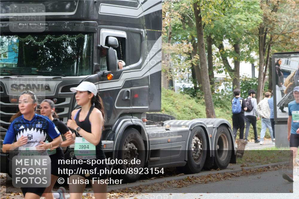 21.09.2025 - PSD Bank Halbmarathon Luisa Fischer http://msf.ph/oto/8923154 21.09.2025 12:22:26 Laufen 3316, 3994, 265 meine-sportfotos.de