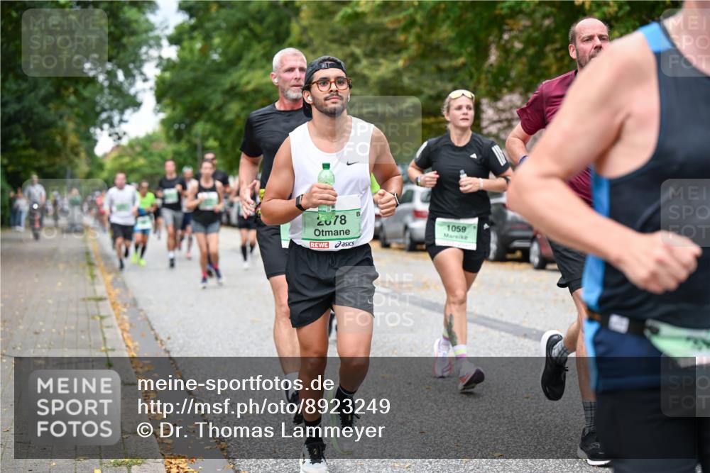 21.09.2025 - PSD Bank Halbmarathon Dr. Thomas Lammeyer http://msf.ph/oto/8923249 21.09.2025 10:42:40 Laufen 2078, 1059 meine-sportfotos.de