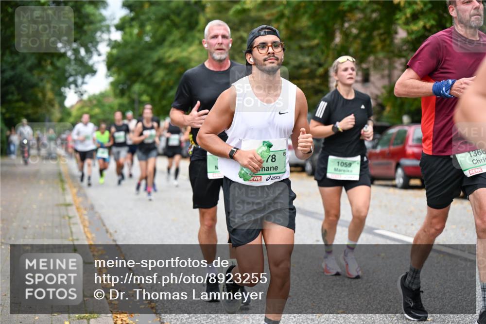 21.09.2025 - PSD Bank Halbmarathon Dr. Thomas Lammeyer http://msf.ph/oto/8923255 21.09.2025 10:42:40 Laufen 8, 1059, 1366 meine-sportfotos.de