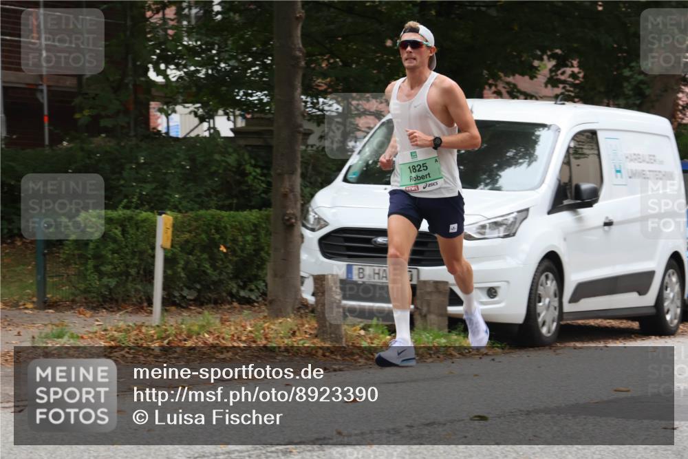 21.09.2025 - PSD Bank Halbmarathon Luisa Fischer http://msf.ph/oto/8923390 21.09.2025 11:07:01 Laufen 1825 meine-sportfotos.de