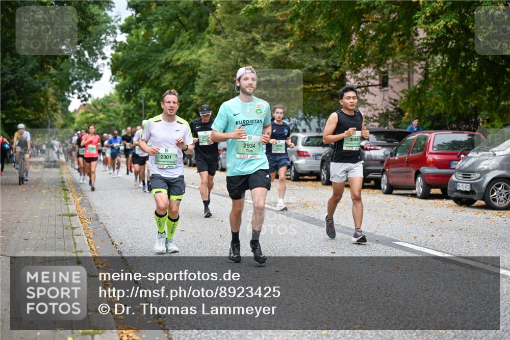 21.09.2025 - PSD Bank Halbmarathon Dr. Thomas Lammeyer http://msf.ph/oto/8923425 21.09.2025 10:42:50 Laufen 2301, 23, 2934, 3085, 3896, 4915 meine-sportfotos.de
