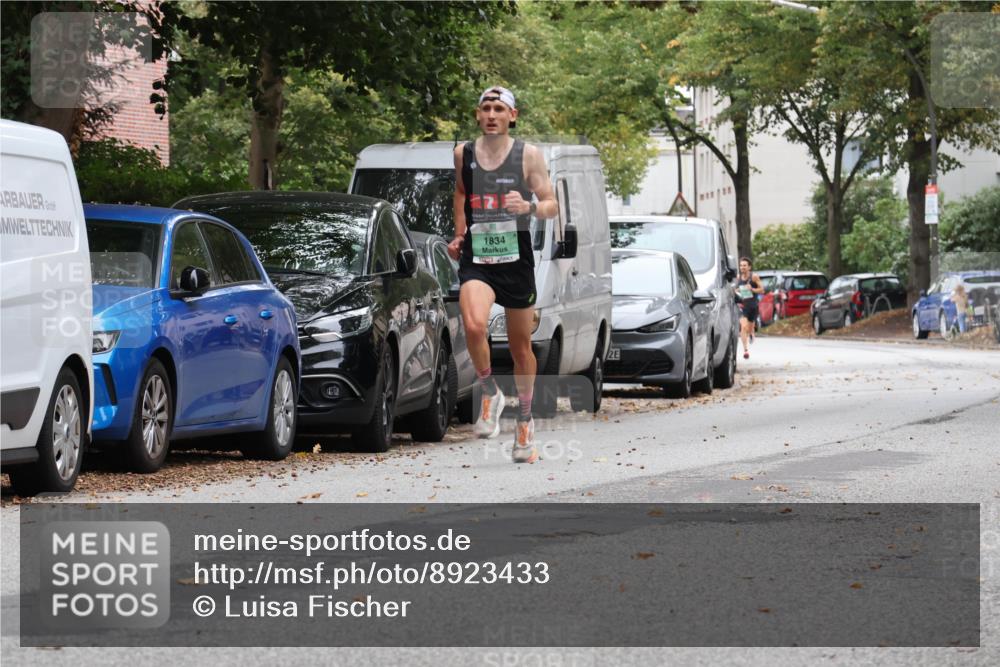 21.09.2025 - PSD Bank Halbmarathon Luisa Fischer http://msf.ph/oto/8923433 21.09.2025 11:08:23 Laufen 1834, 2 meine-sportfotos.de
