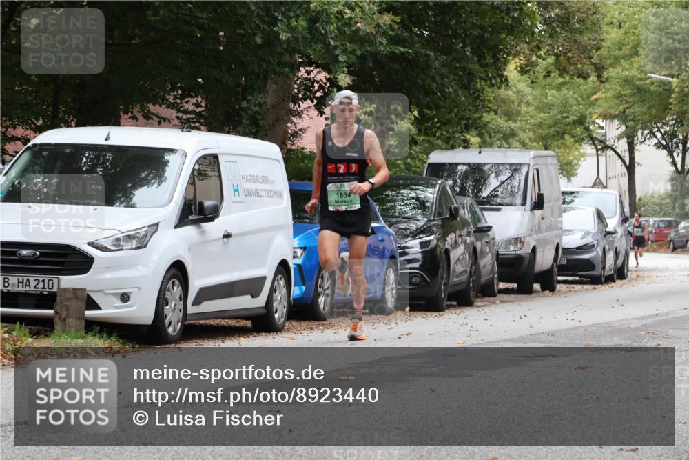 21.09.2025 - PSD Bank Halbmarathon Luisa Fischer http://msf.ph/oto/8923440 21.09.2025 11:08:25 Laufen 210, 1834 meine-sportfotos.de
