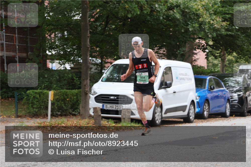 21.09.2025 - PSD Bank Halbmarathon Luisa Fischer http://msf.ph/oto/8923445 21.09.2025 11:08:26 Laufen 210, 1834 meine-sportfotos.de