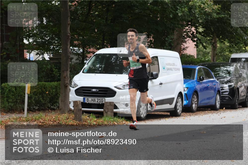 21.09.2025 - PSD Bank Halbmarathon Luisa Fischer http://msf.ph/oto/8923490 21.09.2025 11:08:40 Laufen 210, 1095 meine-sportfotos.de
