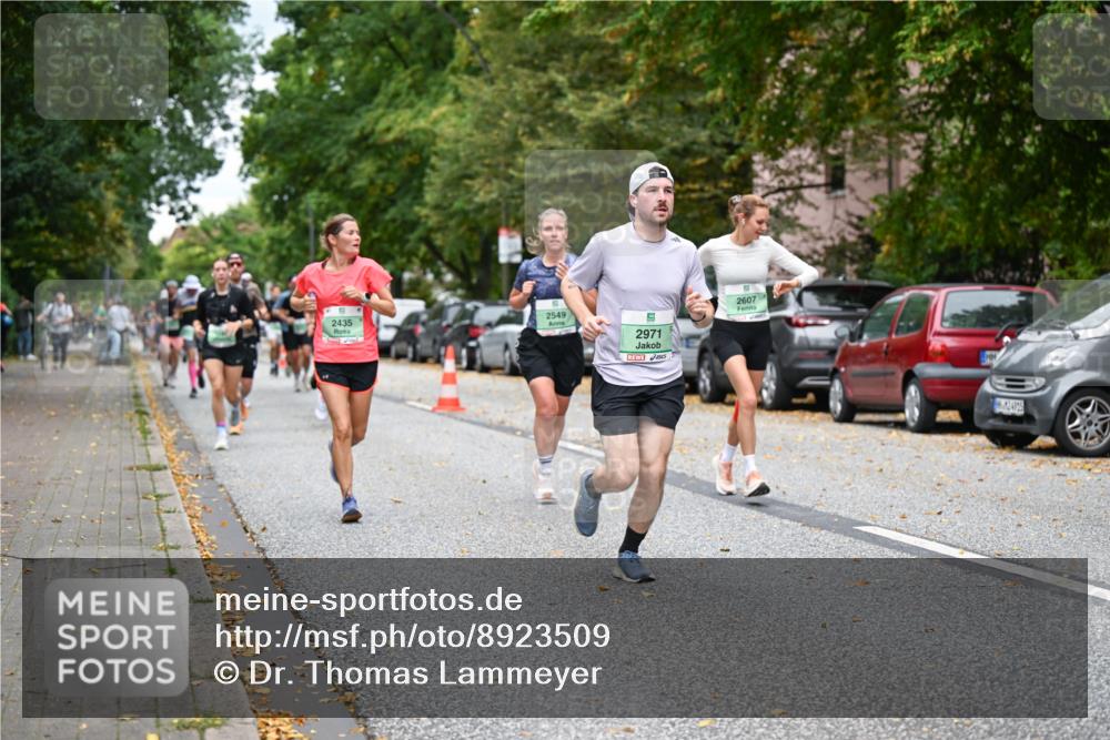 21.09.2025 - PSD Bank Halbmarathon Dr. Thomas Lammeyer http://msf.ph/oto/8923509 21.09.2025 10:42:55 Laufen 2549, 2435, 2971, 2607 meine-sportfotos.de