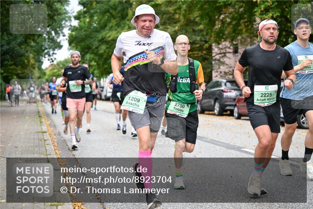 21.09.2025 - PSD Bank Halbmarathon Dr. Thomas Lammeyer http://msf.ph/oto/8923704 21.09.2025 10:43:04 Laufen 1209, 2750, 2225 meine-sportfotos.de