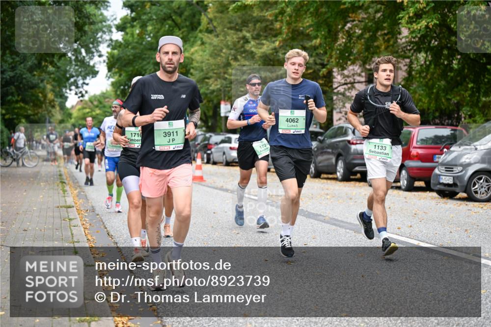 21.09.2025 - PSD Bank Halbmarathon Dr. Thomas Lammeyer http://msf.ph/oto/8923739 21.09.2025 10:43:05 Laufen 1716, 3911, 1724, 4062, 1133, 4925 meine-sportfotos.de
