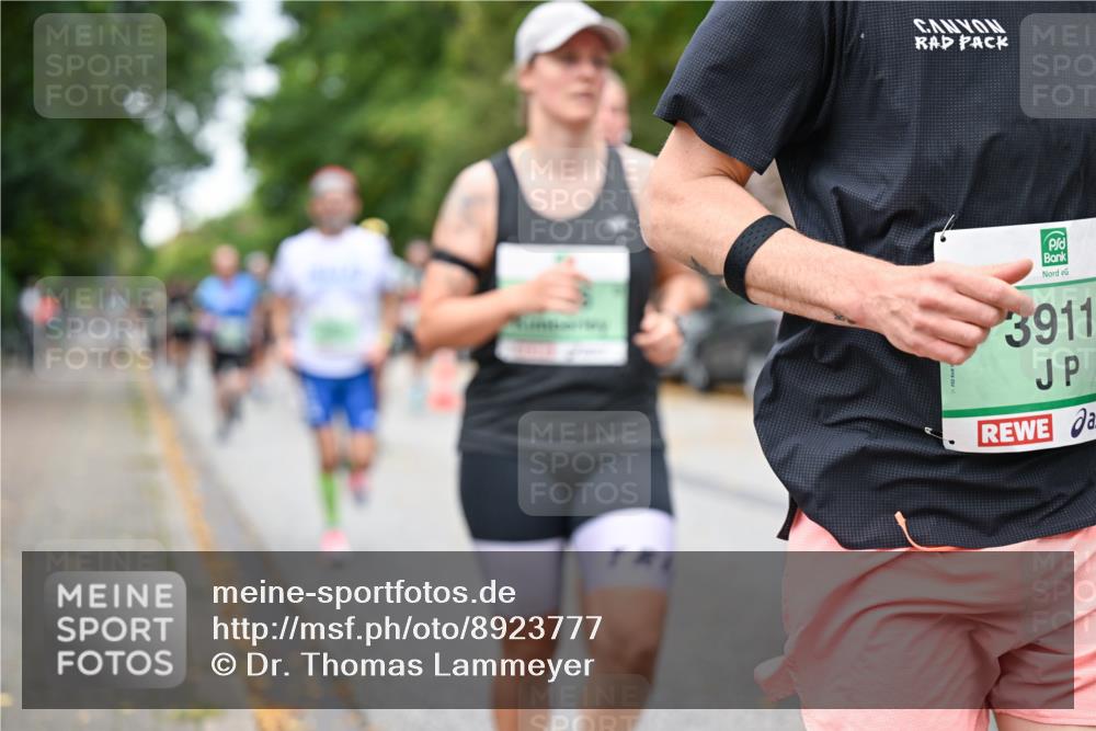 21.09.2025 - PSD Bank Halbmarathon Dr. Thomas Lammeyer http://msf.ph/oto/8923777 21.09.2025 10:43:07 Laufen 3911 meine-sportfotos.de