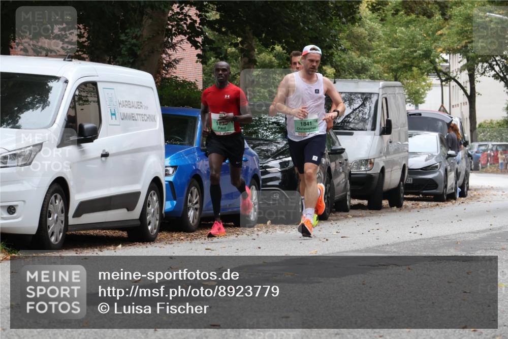 21.09.2025 - PSD Bank Halbmarathon Luisa Fischer http://msf.ph/oto/8923779 21.09.2025 11:11:31 Laufen 3, 1823, 1841, 2 meine-sportfotos.de