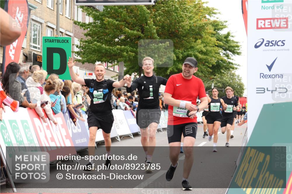 21.09.2025 - PSD Bank Halbmarathon Strokosch-Dieckow http://msf.ph/oto/8923785 21.09.2025 12:03:16 Ziel 1141, 1458, 1664, 2629, 3113, 3965, 3986 meine-sportfotos.de