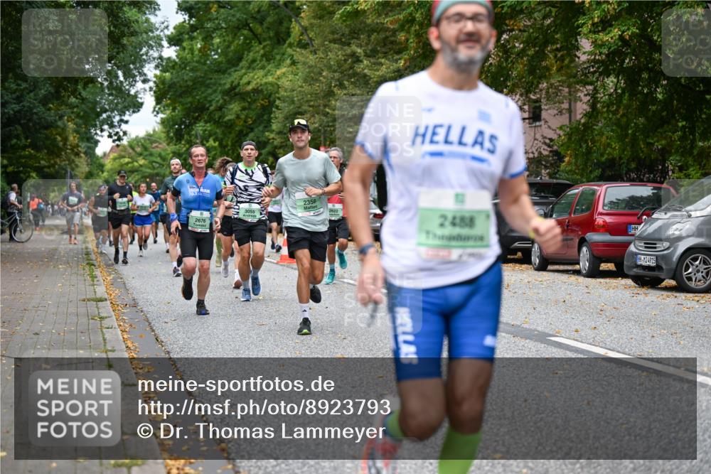 21.09.2025 - PSD Bank Halbmarathon Dr. Thomas Lammeyer http://msf.ph/oto/8923793 21.09.2025 10:43:09 Laufen 2676, 3055, 2356, 2622, 2488, 4915 meine-sportfotos.de