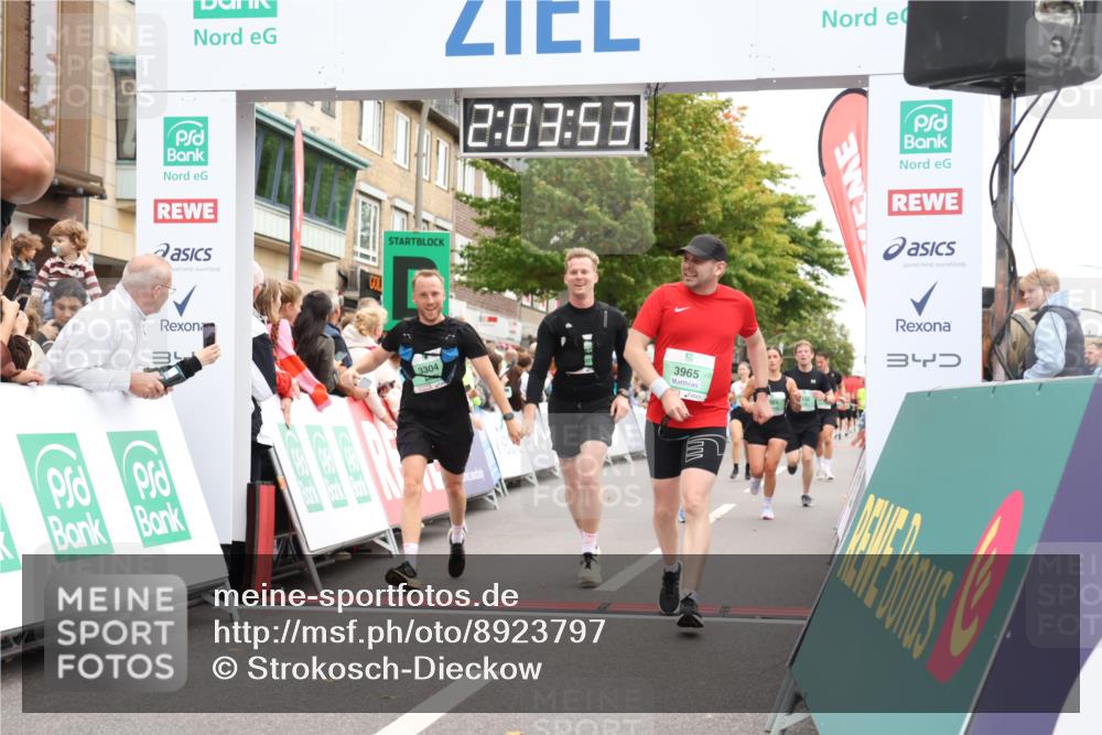 21.09.2025 - PSD Bank Halbmarathon Strokosch-Dieckow http://msf.ph/oto/8923797 21.09.2025 12:03:17 Ziel 1141, 1458, 1664, 2400, 2629, 2821, 3113, 3965, 3986 meine-sportfotos.de
