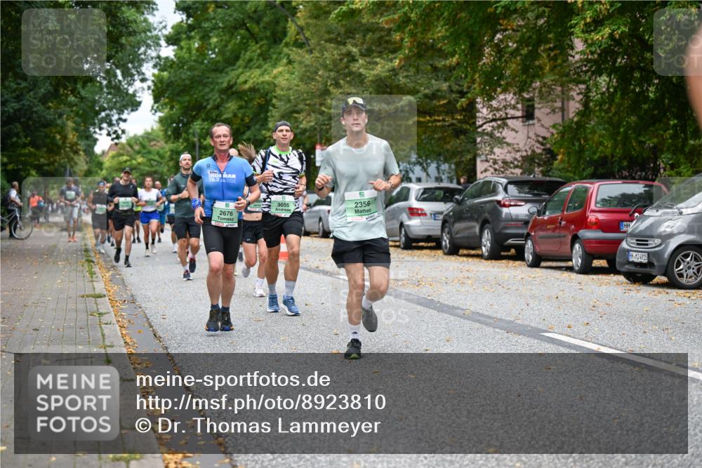 21.09.2025 - PSD Bank Halbmarathon Dr. Thomas Lammeyer http://msf.ph/oto/8923810 21.09.2025 10:43:10 Laufen 70, 3, 2, 2676, 3055, 2356, 4915 meine-sportfotos.de
