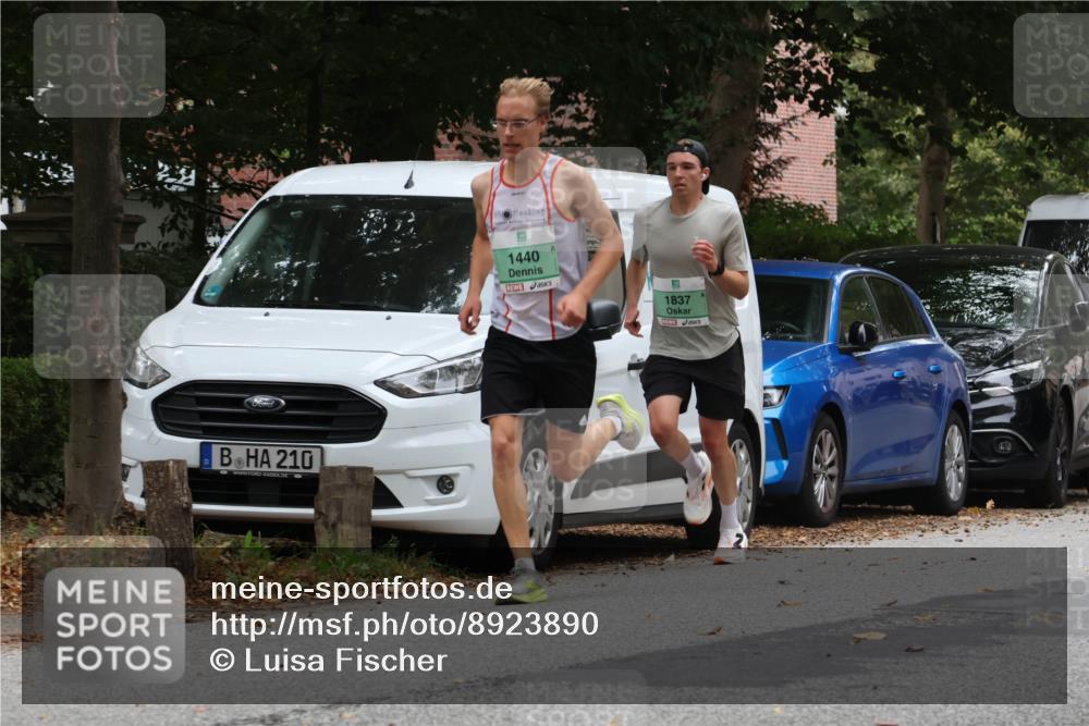 21.09.2025 - PSD Bank Halbmarathon Luisa Fischer http://msf.ph/oto/8923890 21.09.2025 11:12:08 Laufen 210, 1440, 1837, 40 meine-sportfotos.de
