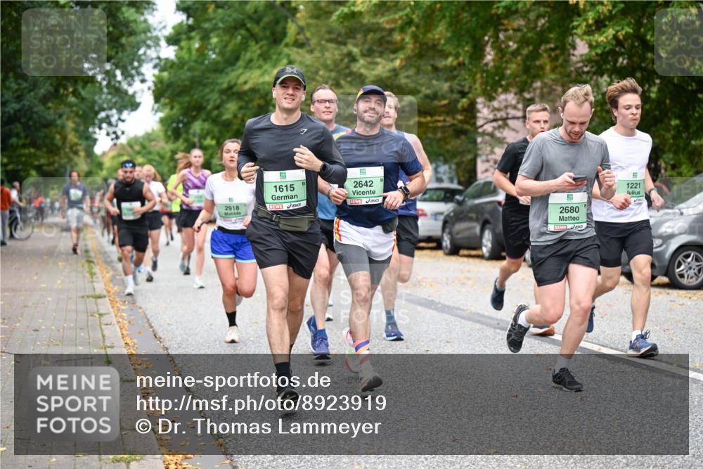 21.09.2025 - PSD Bank Halbmarathon Dr. Thomas Lammeyer http://msf.ph/oto/8923919 21.09.2025 10:43:16 Laufen 2918, 1615, 5, 2642, 2680, 1221 meine-sportfotos.de
