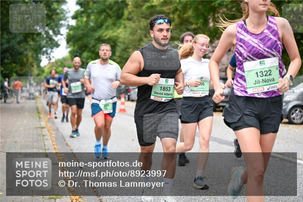 21.09.2025 - PSD Bank Halbmarathon Dr. Thomas Lammeyer http://msf.ph/oto/8923997 21.09.2025 10:43:20 Laufen 2534, 1853, 06, 1322 meine-sportfotos.de