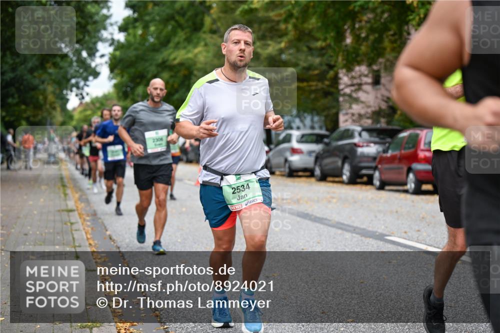 21.09.2025 - PSD Bank Halbmarathon Dr. Thomas Lammeyer http://msf.ph/oto/8924021 21.09.2025 10:43:22 Laufen 2306, 2534 meine-sportfotos.de