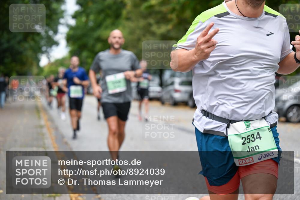 21.09.2025 - PSD Bank Halbmarathon Dr. Thomas Lammeyer http://msf.ph/oto/8924039 21.09.2025 10:43:23 Laufen 2534 meine-sportfotos.de