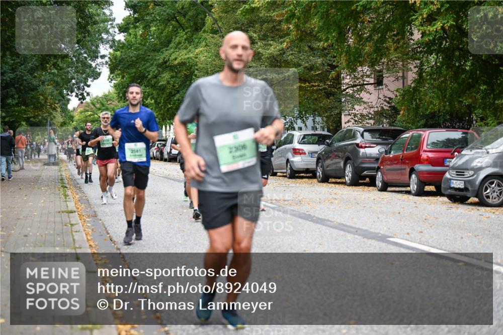 21.09.2025 - PSD Bank Halbmarathon Dr. Thomas Lammeyer http://msf.ph/oto/8924049 21.09.2025 10:43:23 Laufen 2133, 2581, 2306, 76, 4915 meine-sportfotos.de