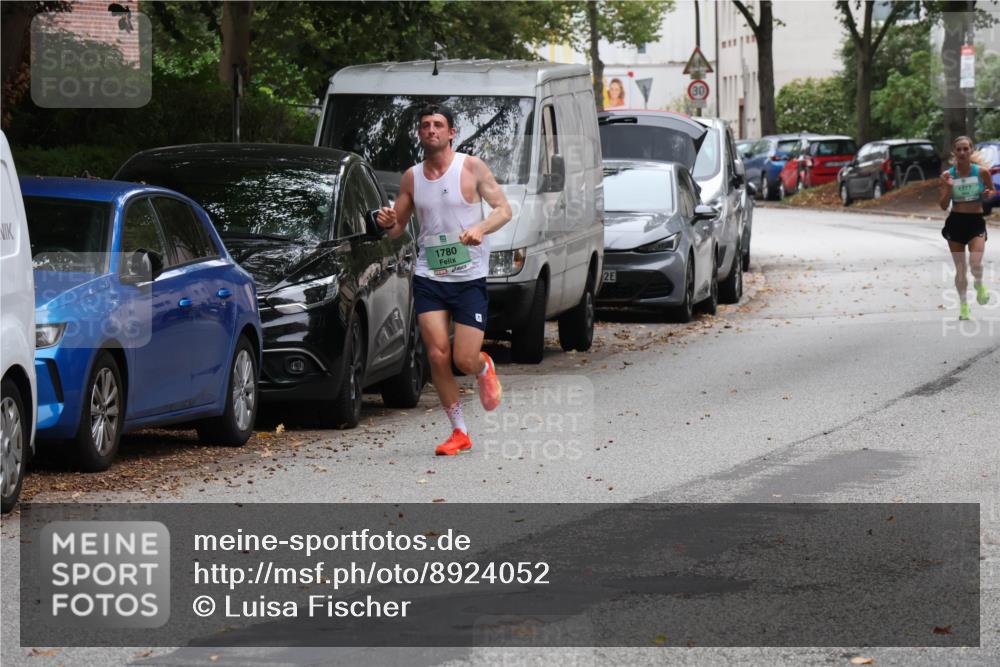 21.09.2025 - PSD Bank Halbmarathon Luisa Fischer http://msf.ph/oto/8924052 21.09.2025 11:13:42 Laufen 1780, 2, 1777 meine-sportfotos.de