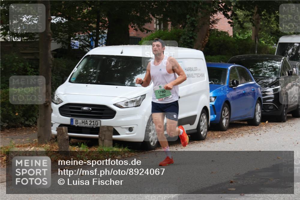 21.09.2025 - PSD Bank Halbmarathon Luisa Fischer http://msf.ph/oto/8924067 21.09.2025 11:13:45 Laufen 210, 1780, 42 meine-sportfotos.de